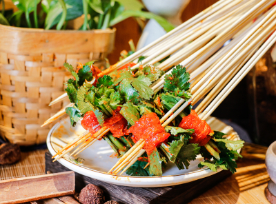 特色香菜牛肉 XIANG CAI NIU ROU